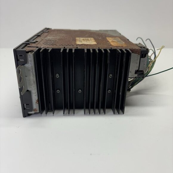 98-02 Chevy Suburban LS Z-71 1500 Series AM/FM CD Radio OEM Delco Electronics - Picture 9 of 15